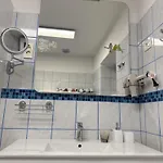 Edi App Center-free Parking & Mountain View Apartment *